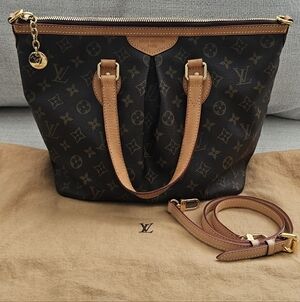 Louis Vuitton Palermo Monogram Tote with Vachetta Trim and Gold Hardware